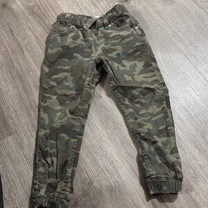 Levi's Kids Green Camouflage Joggers